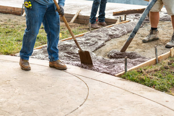 Best Concrete Driveway Repair Near Me  in Alturas, FL